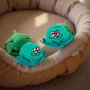 NIP Bark Box 420 Dope Tennis Balls W@@D Nugget Nugg Toy NEW UNOpened